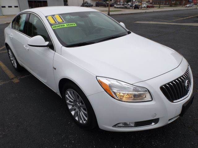 Buick REGAL 2011 photo 4