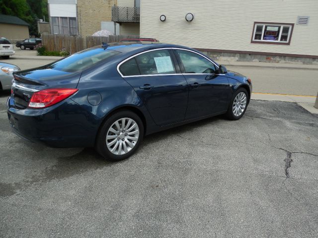 Buick REGAL 2011 photo 1