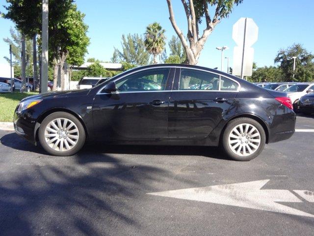 Buick REGAL 2011 photo 1