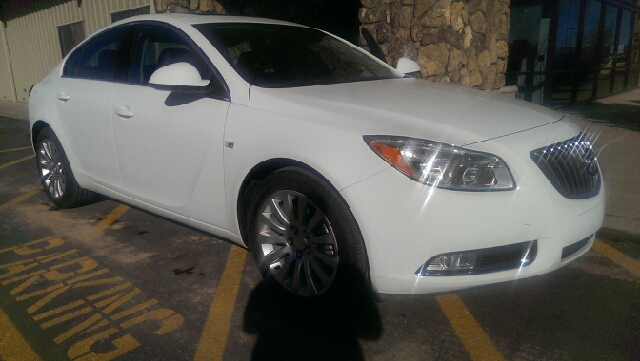 Buick REGAL 2011 photo 3