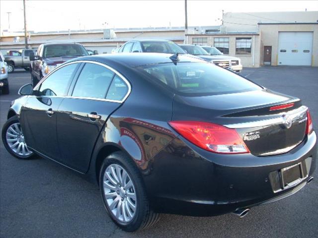 Buick REGAL 2013 photo 2