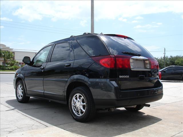 Buick Rendezvous 2004 photo 2