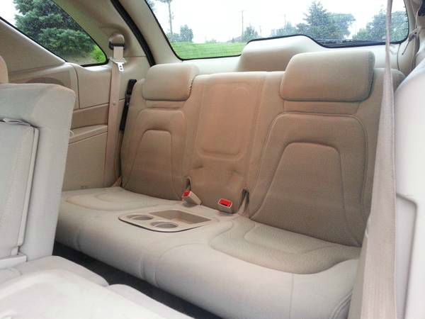 Buick Rendezvous 2004 photo 3