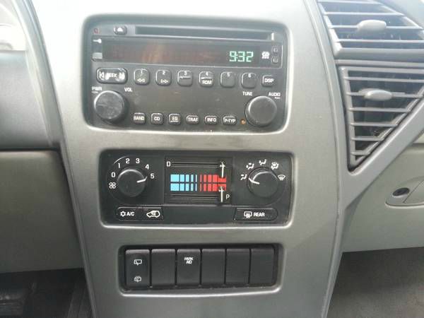 Buick Rendezvous 2004 photo 1