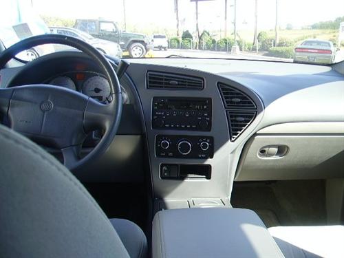 Buick Rendezvous 2004 photo 3