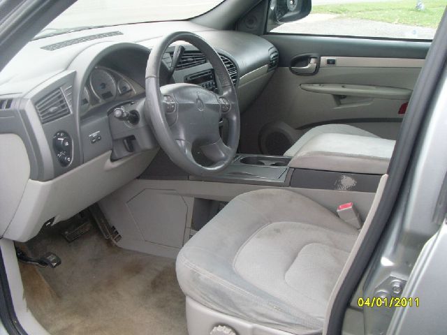 Buick Rendezvous 2004 photo 2