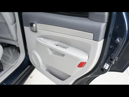 Buick Rendezvous 2004 photo 2