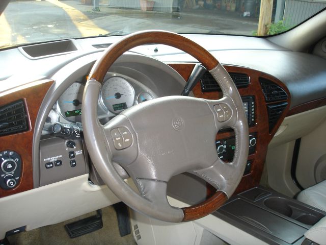 Buick Rendezvous 2.5X AWD SUV