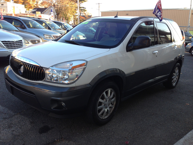 Buick Rendezvous GS 460 Sedan 4D SUV