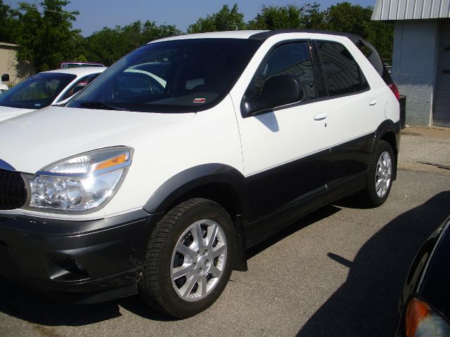 Buick Rendezvous 2005 photo 2