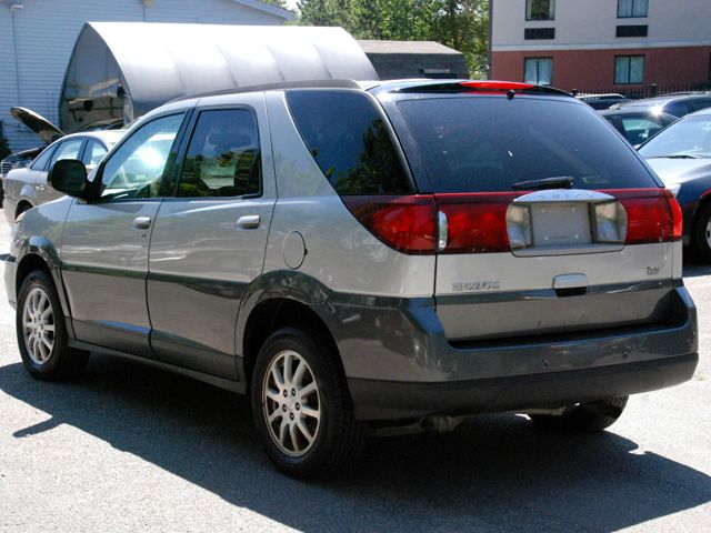 Buick Rendezvous GS 460 Sedan 4D SUV