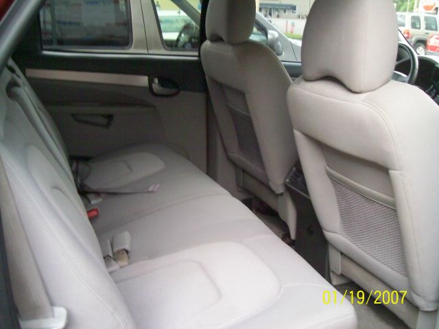 Buick Rendezvous GS 460 Sedan 4D SUV