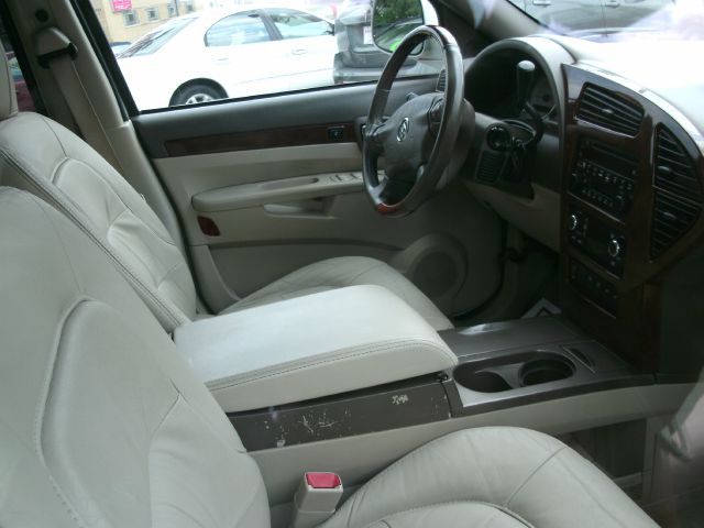 Buick Rendezvous 2005 photo 2