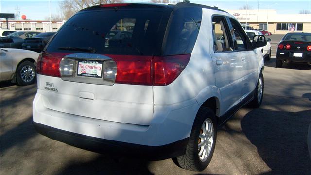 Buick Rendezvous 2006 photo 2
