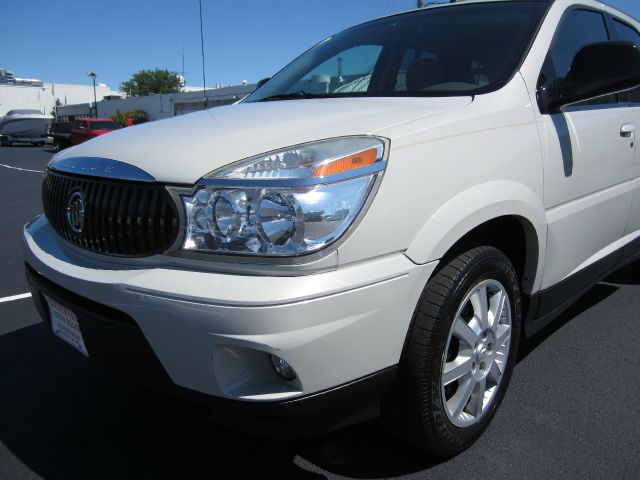 Buick Rendezvous GS 460 Sedan 4D SUV