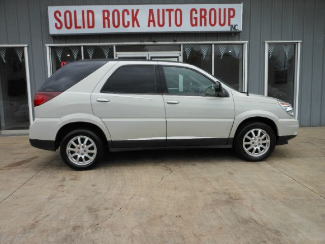 Buick Rendezvous GS 460 Sedan 4D SUV