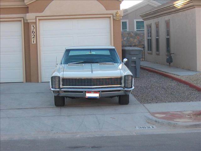 Buick Riviera 1965 photo 3