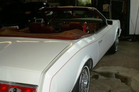 Buick Riviera 1982 photo 2