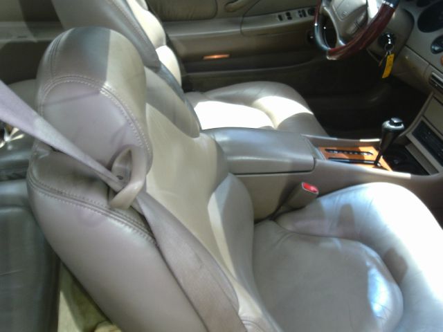 Buick Riviera 1997 photo 3