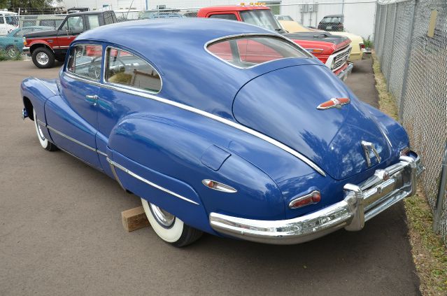 Buick Roadmaster 1948 photo 3