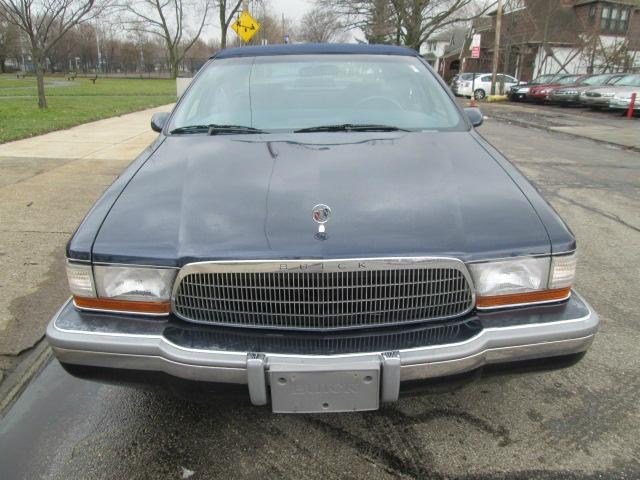 Buick Roadmaster 1992 photo 4