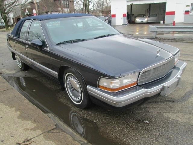 Buick Roadmaster 1992 photo 3