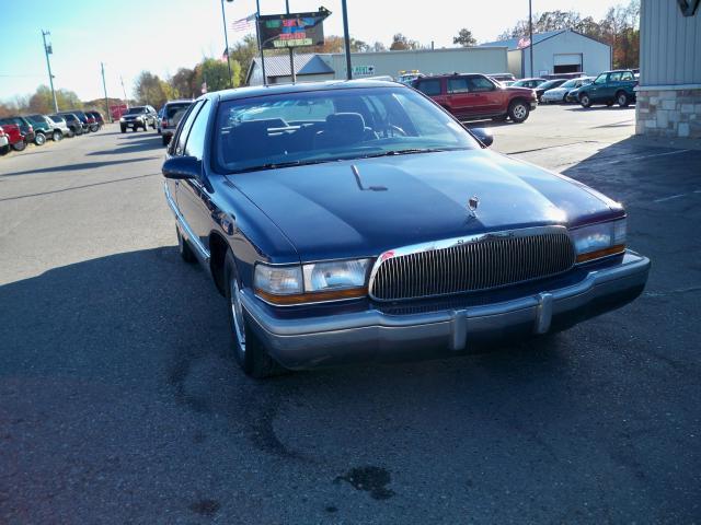 Buick Roadmaster 1995 photo 1