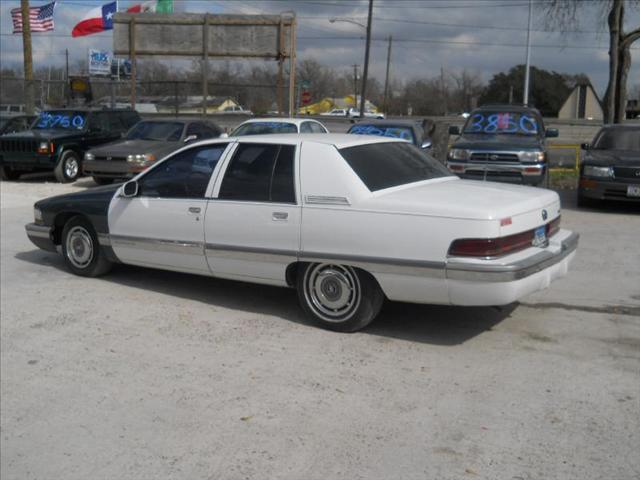 Buick Roadmaster 1995 photo 1