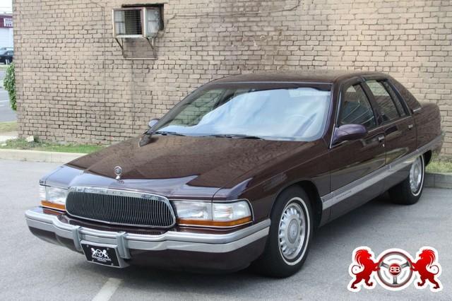 Buick Roadmaster 1995 photo 1
