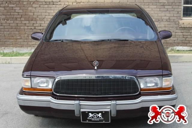 Buick Roadmaster Unknown Sedan