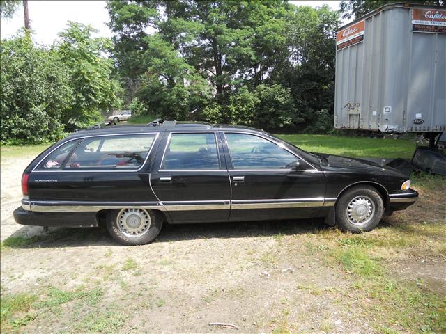 Buick Roadmaster 4dr Sdn I4 CVT 2.5 Sedan Wagon