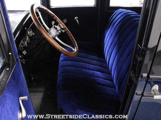 Buick Sedan 1927 photo 3