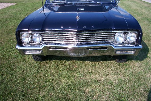 Buick Skylark 1965 photo 3