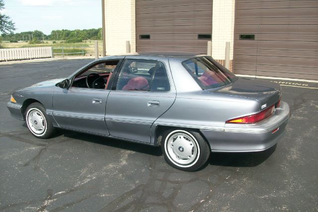 Buick Skylark 1992 photo 4