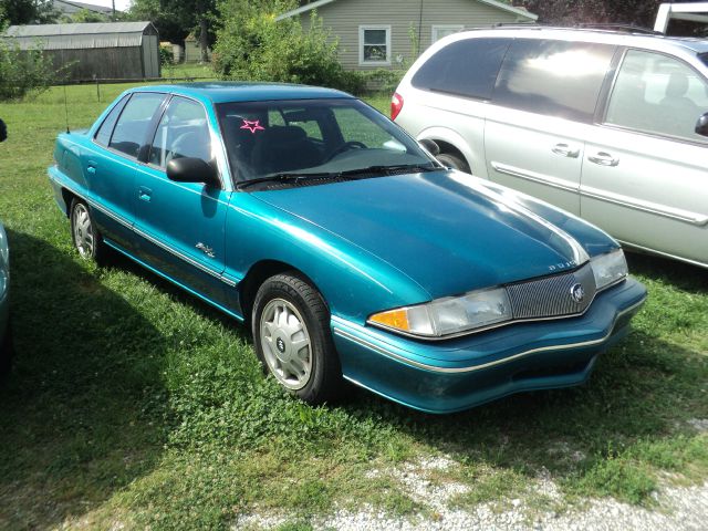 Buick Skylark 1993 photo 1