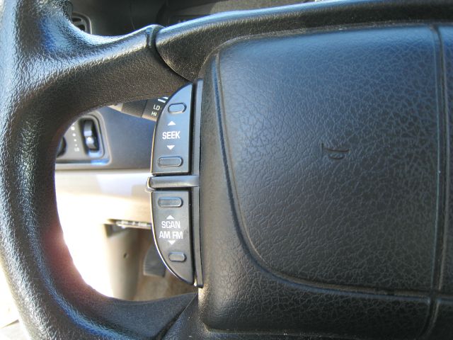 Buick Skylark 1996 photo 2