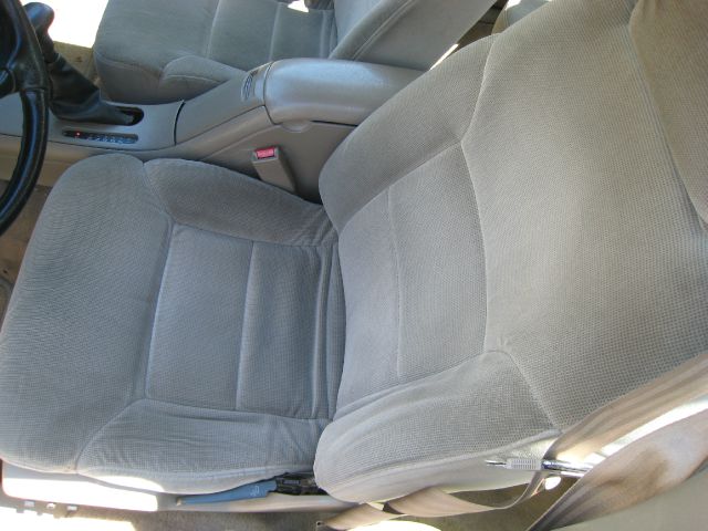 Buick Skylark 1996 photo 23