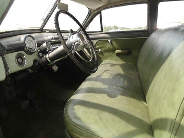 Buick Super 1948 photo 1