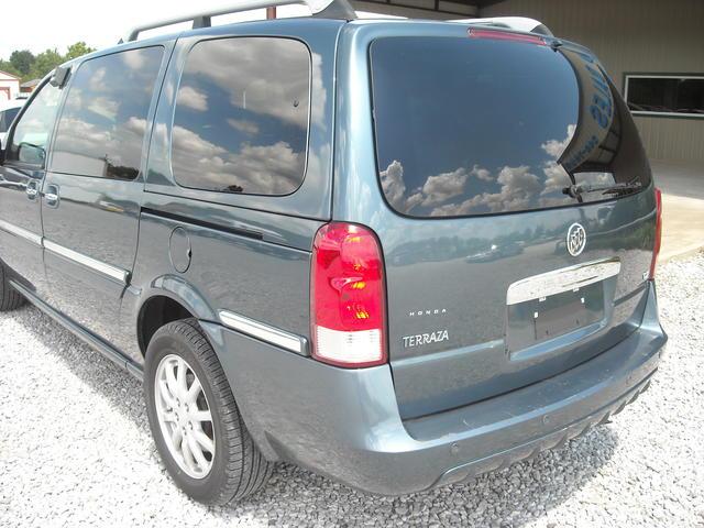 Buick Terraza 2005 photo 1