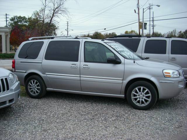 Buick Terraza All The Whistlesbells MiniVan