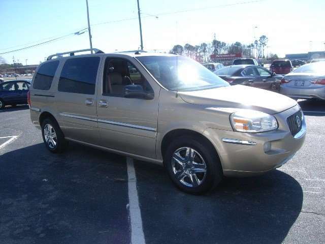 Buick Terraza 2005 photo 4