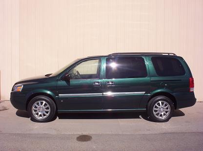Buick Terraza GS 460 Sedan 4D MiniVan