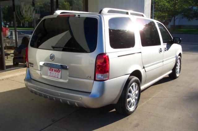 Buick Terraza 2006 photo 1