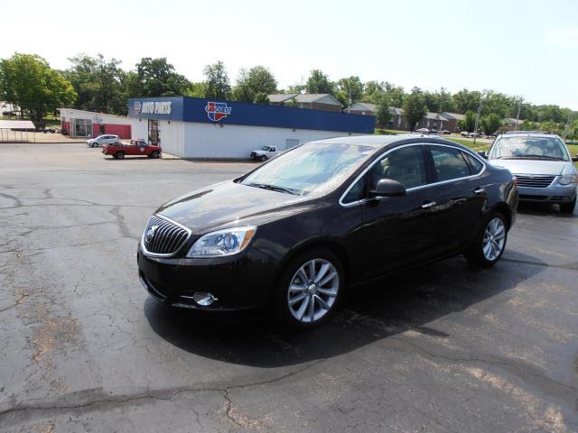 Buick Verano 2012 photo 4