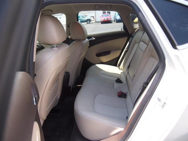 Buick Verano 2012 photo 1