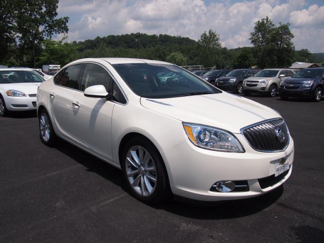 Buick Verano 2012 photo 2