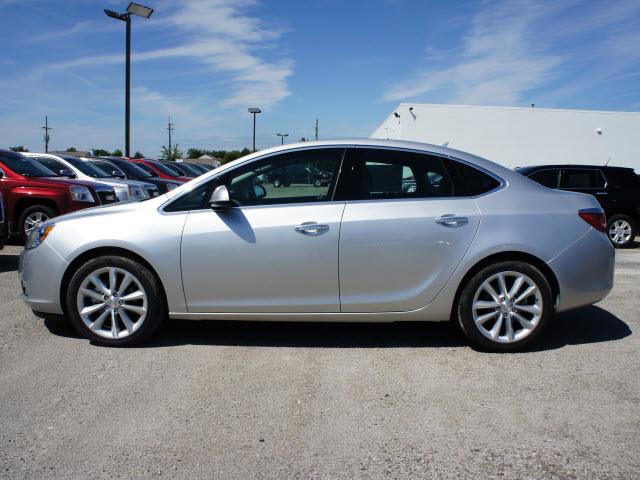 Buick Verano 2013 photo 4
