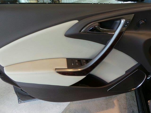 Buick Verano 2013 photo 12