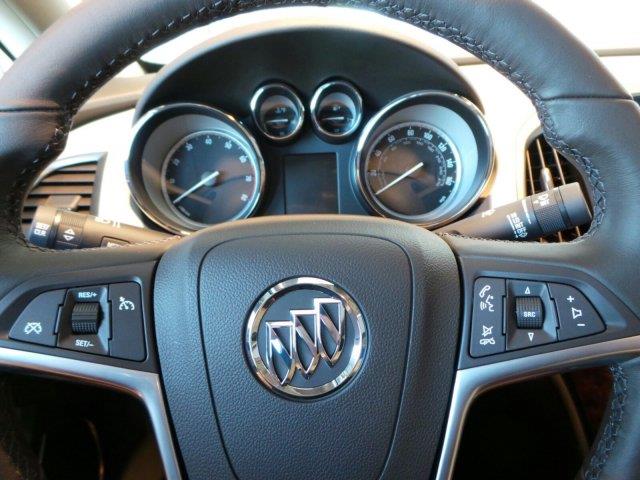 Buick Verano 2013 photo 3