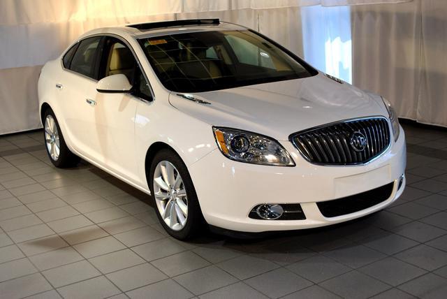 Buick Verano 2013 photo 1